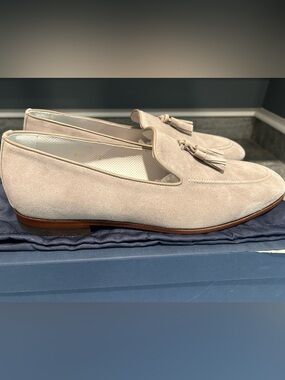 NWT Scarosso ‘Flavio’ Taupe Suede Tassel Loafers Size 43/US10